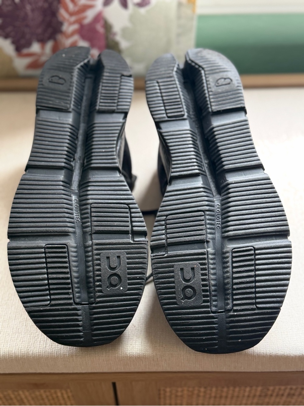 On Cloudnova 2 Sneakers - Picture 6 of 9